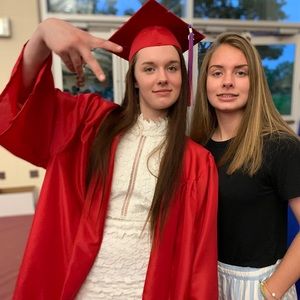 Meet your Posher, Alexis